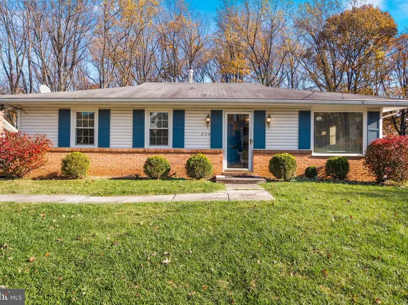 230 Lastner Ln, Greenbelt, MD 20770