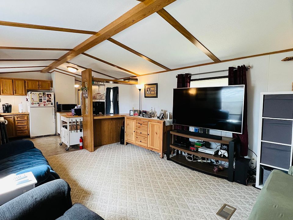 2 Case Drive, Lubec, ME 04652 Zillow