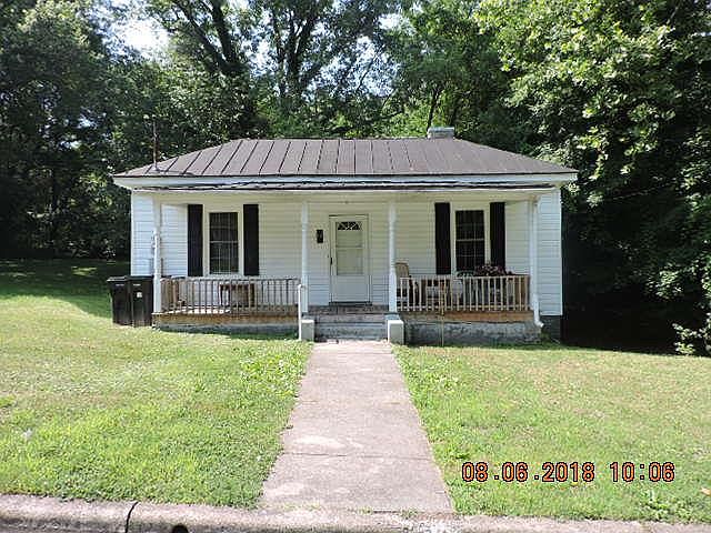 1st image of 621 Chatham Ave