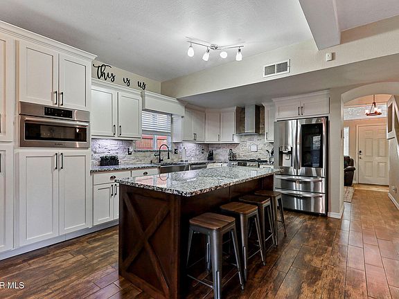 5th image of 804 Paseo Clara Pl