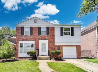 508 Engel Blvd, Park Ridge, IL 60068