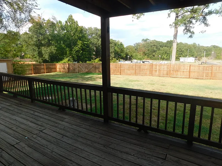1 Creekwood Cir — Photo 44
