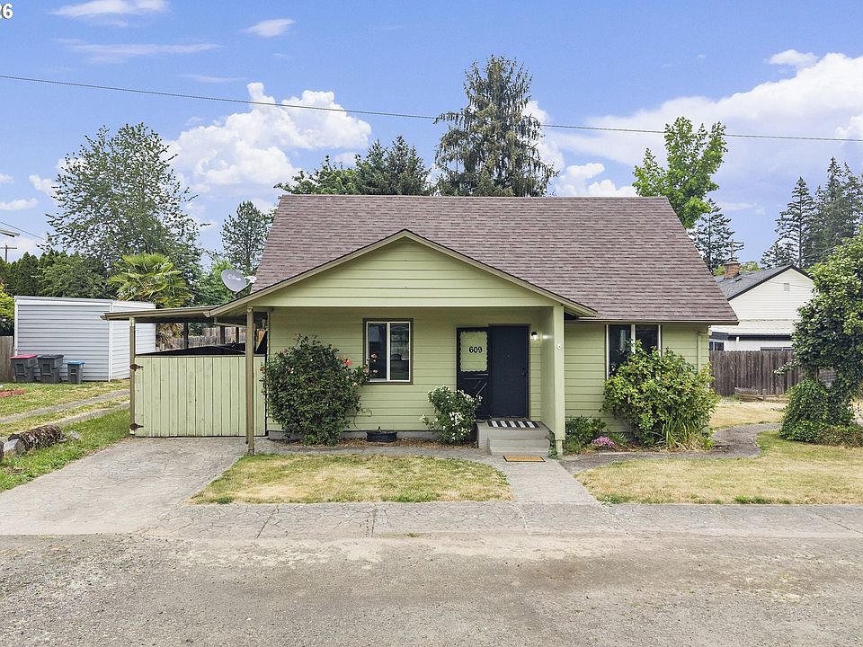 1st image of 609 4th St