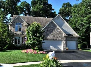 2408 Logwood Ct, Sylvania, OH 43560