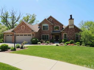 1109 S Copperpoint Dr, Dunlap, IL 61525