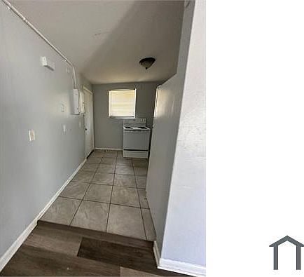 2nd image of 1305 W 6th St #1
