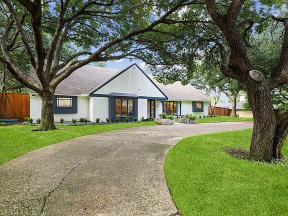 3rd image of 3960 Shady Hill Dr