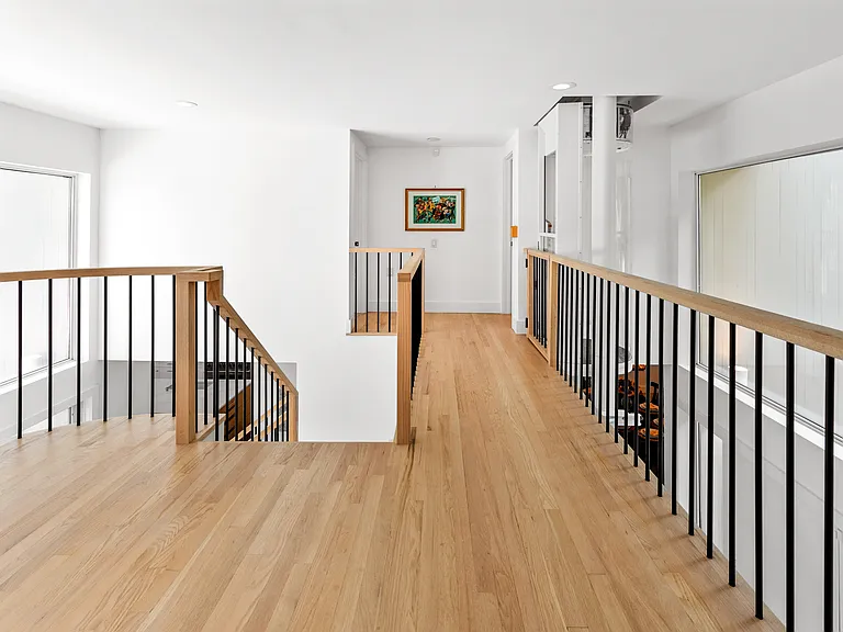 2765 Deerfield Rd — Photo 33