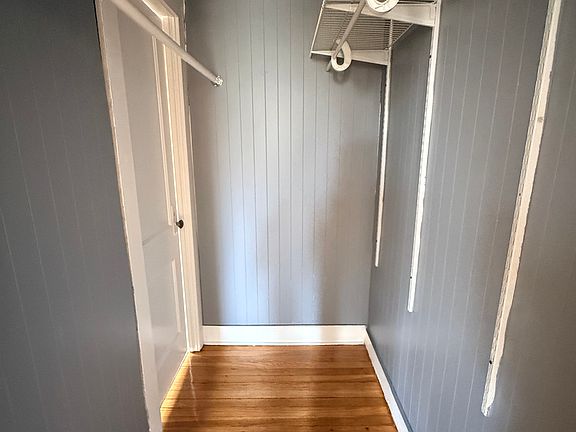3rd image of 2 Columbia Ave APT 204
