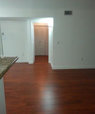 3rd image of 12118 Saint Andrews Pl APT 306