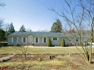 912 American Inn Rd, Villa Ridge, MO 63089