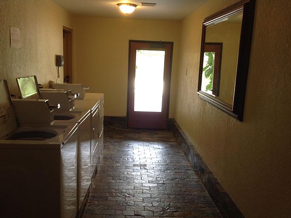 4th image of 4170 Tujunga Ave APT 9