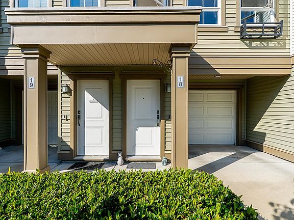 5th image of 19505 68a Ave #18