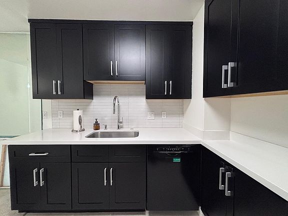 5th image of 1750 Halford Ave APT 313