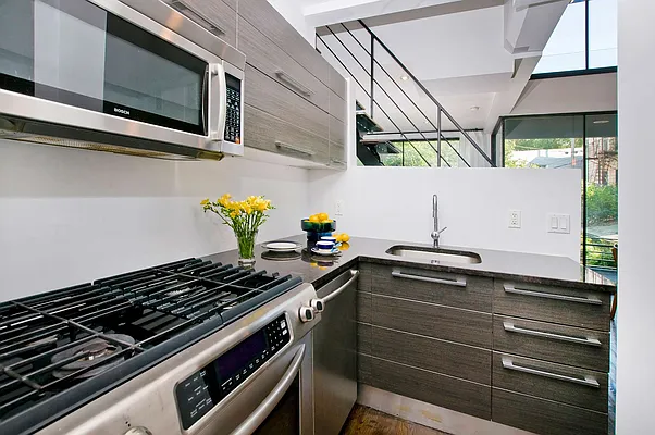 Rented by NOVO | media 45