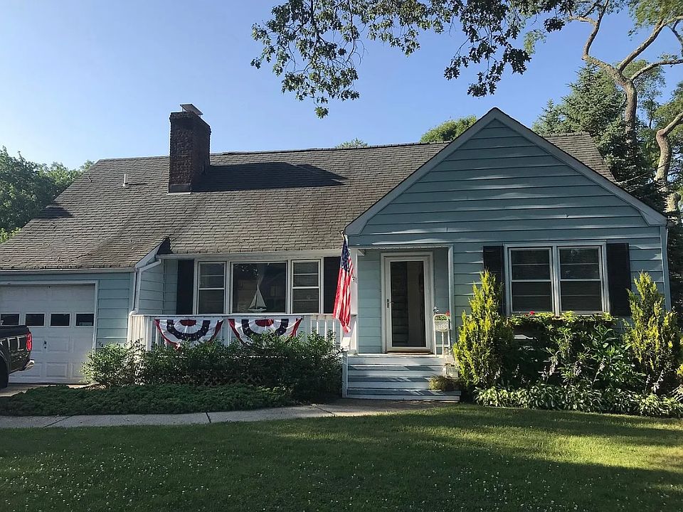 1st image of 111 Truman Pl