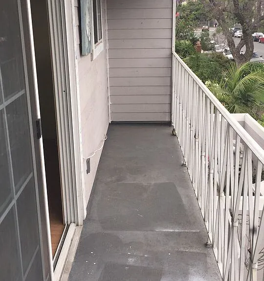 5822 Harold Way — Photo 12