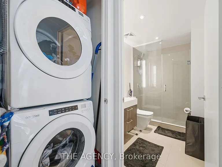 1 Yorkville Ave #804 — Photo 15