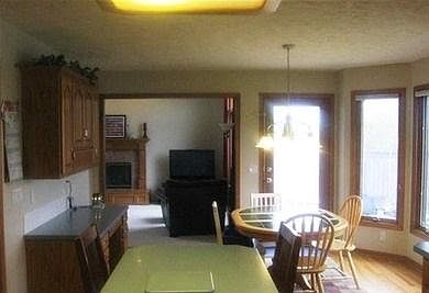 5th image of 2122 Franklin Dr