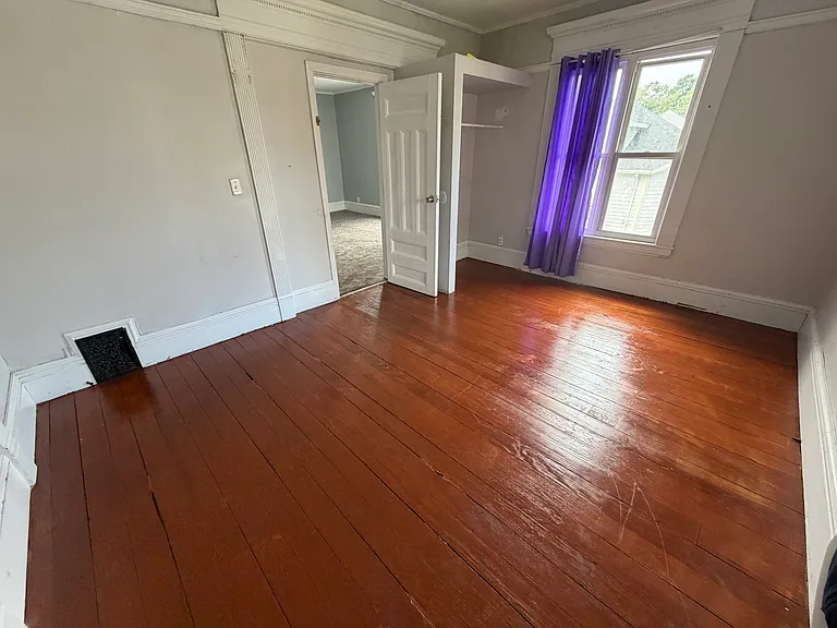 21 Merwin St #2 — Photo 5