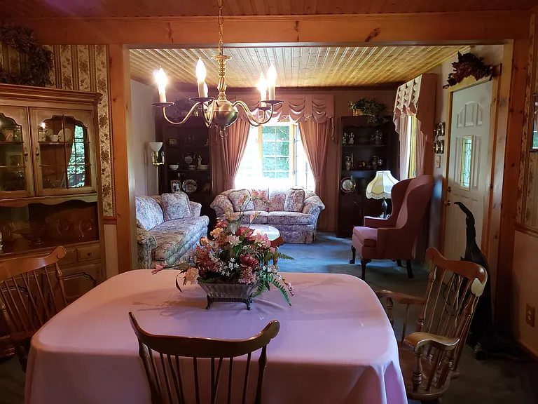 1675 McLaughlin Run Rd — Photo 8