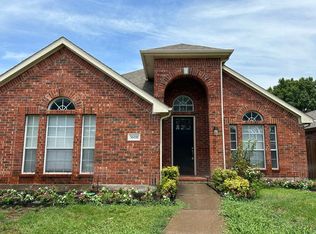 5608 Phoenix Dr, The Colony, TX 75056