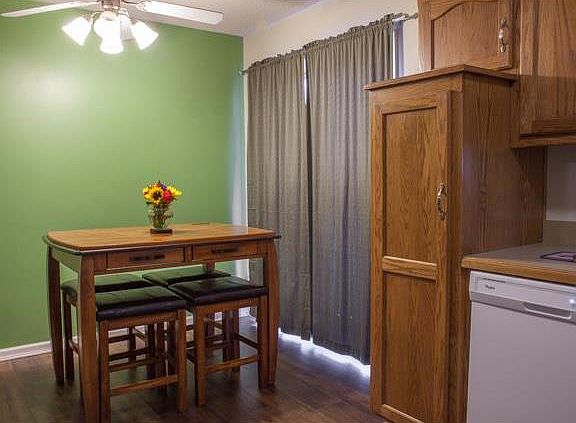 5th image of 1646 SW Highland Dr #11-D