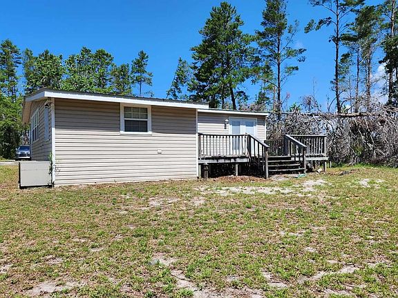4th image of 15838 Sea Urchin Ln