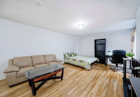 3rd image of 60 9th St #509