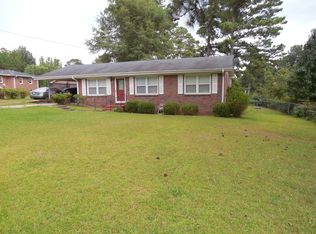 422 Douglas Dr, Roanoke, AL 36274