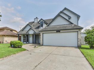 1213 Wildwood Dr, Deer Park, TX 77536