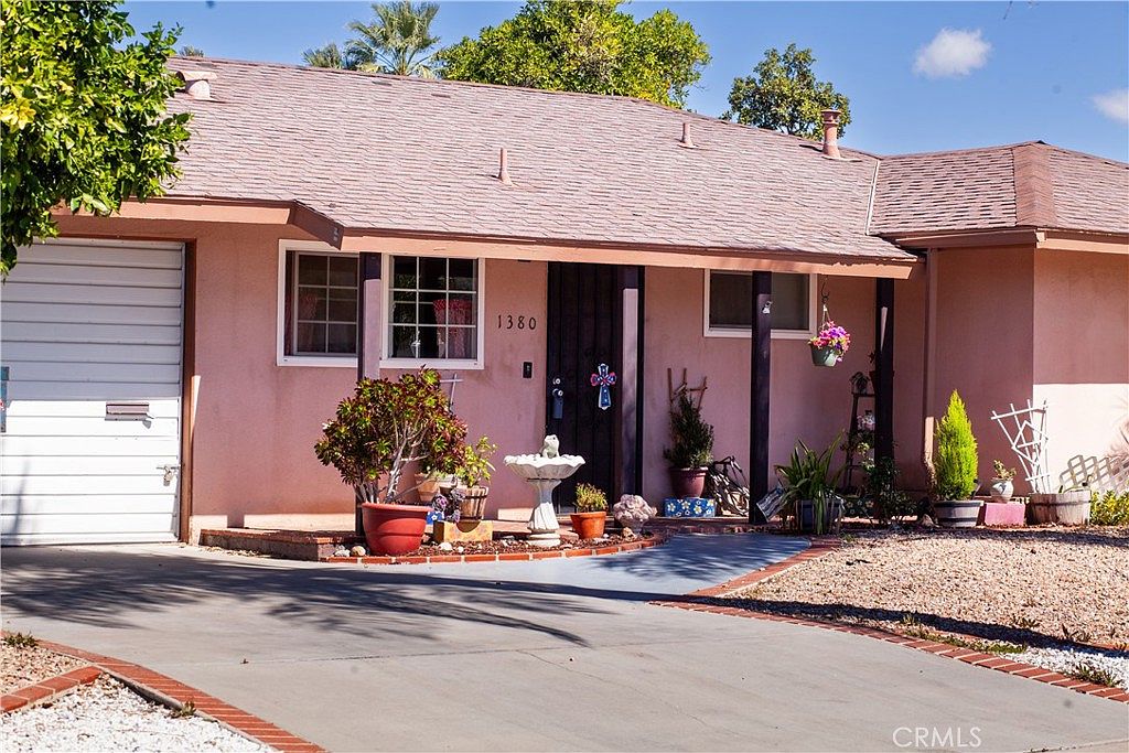 1380 Teakwood Pl