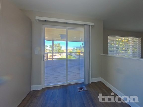 3rd image of 6765 Lionshead Pkwy