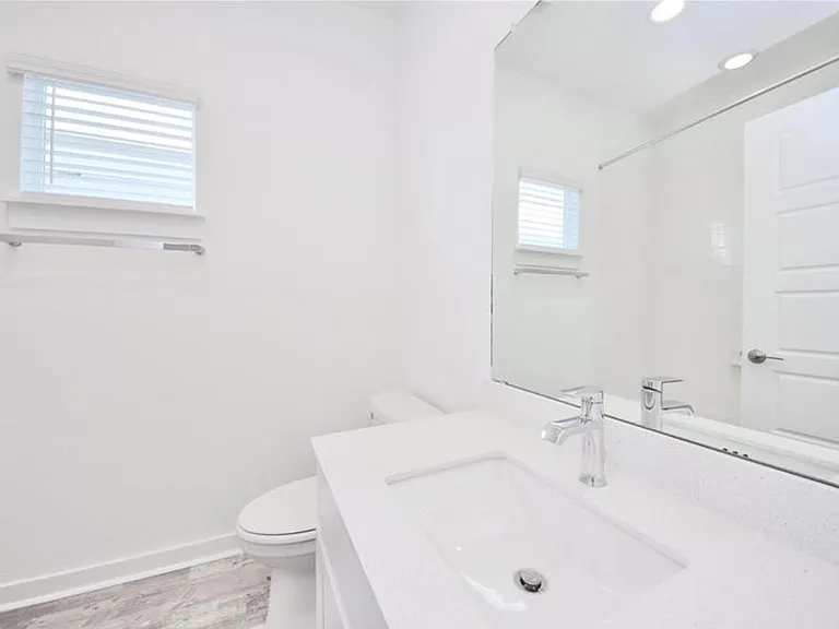 10307 Norshire Ln — Photo 23
