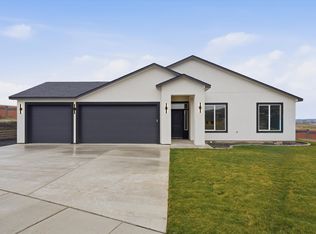 1498 Plan, View Wood Estates, Hermiston, OR 97838