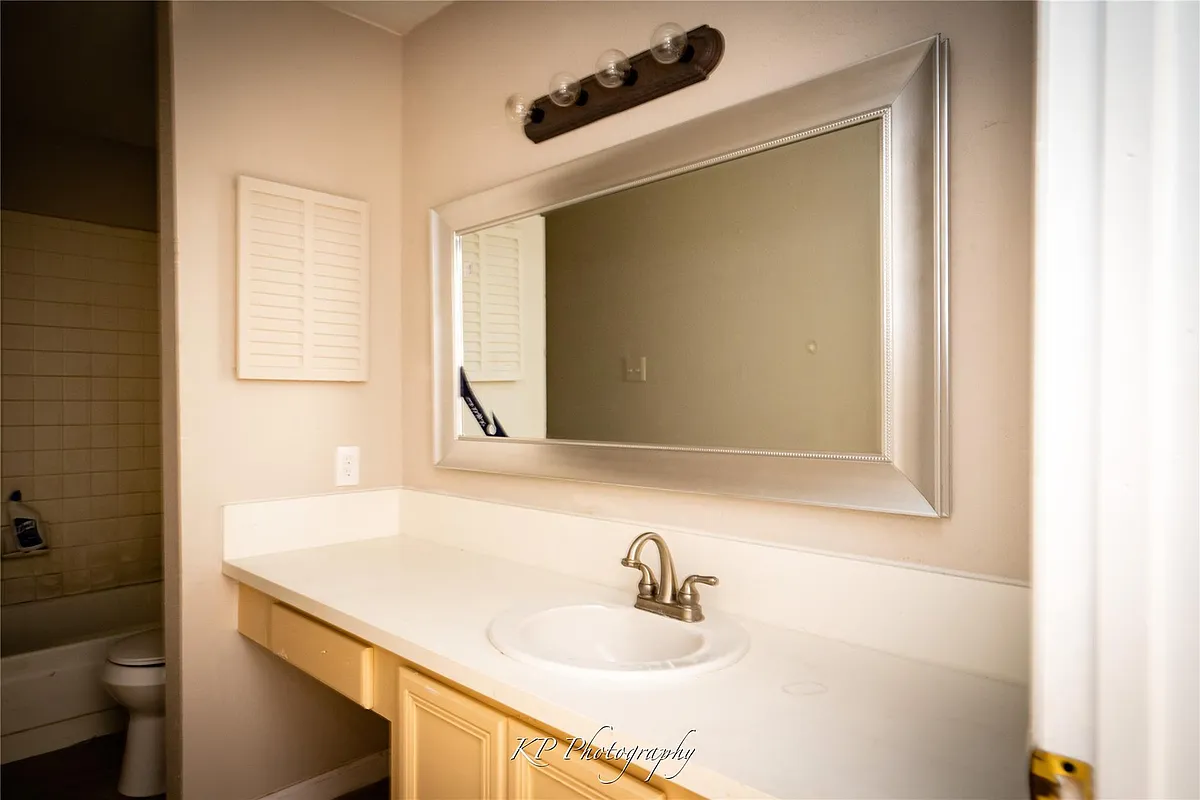 Building Photo - 12500 Sandpiper Dr #52