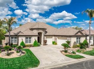 1540 E Golden Valley Way, Fresno, CA