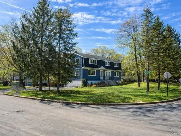 150 Lake Region Boulevard, Monroe, NY 10950