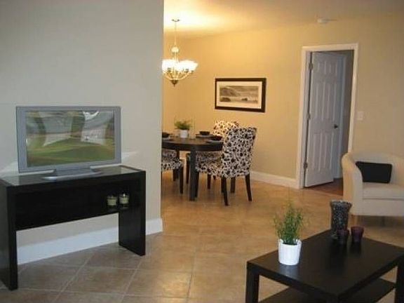 4th image of 5844 Whistlewood Cir