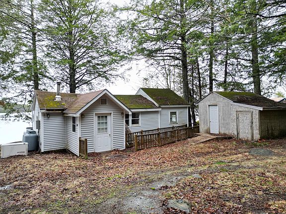 2nd image of 208 Camp Road