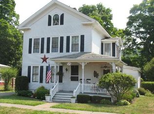 43 S Main St, New Milford, CT 06776