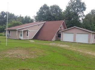 10738 E Panama Rd, Nevada, MO 64772