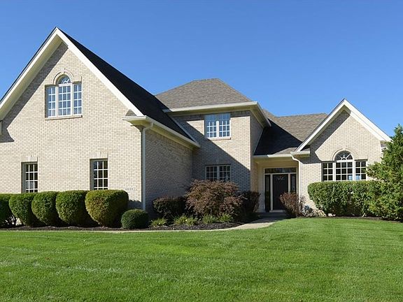 5th image of 6628 Royal Oakland Dr