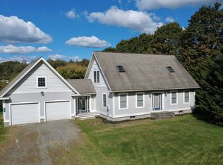 81 Deer Run Ln, Lyndonville, VT 05851