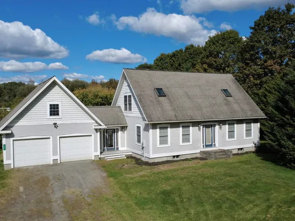 81 Deer Run Lane, Lyndon, VT 05851