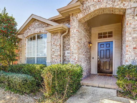 4th image of 7025 Hillwood Dr
