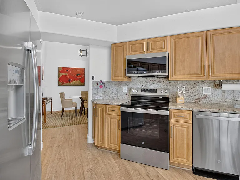17234 Boca Club Blvd #104 — Photo 21