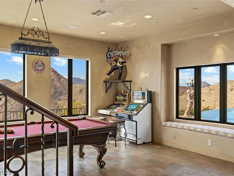 1139 Brown Hill Ct — Photo 24