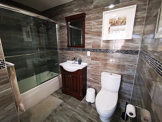 Rented by Corcoran | media 19