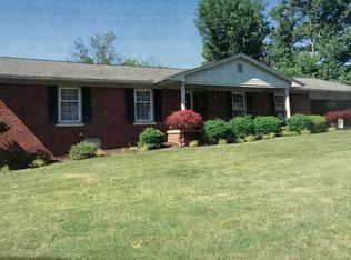 400 Aztec Trl, Georgetown, KY 40324